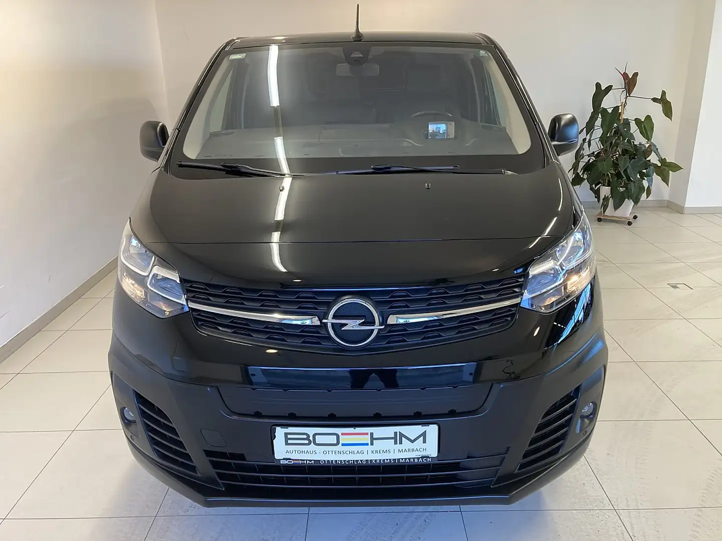 Opel Vivaro Vivaro Cargo  50kWh.Akku  Enjoy Schwarz - 2