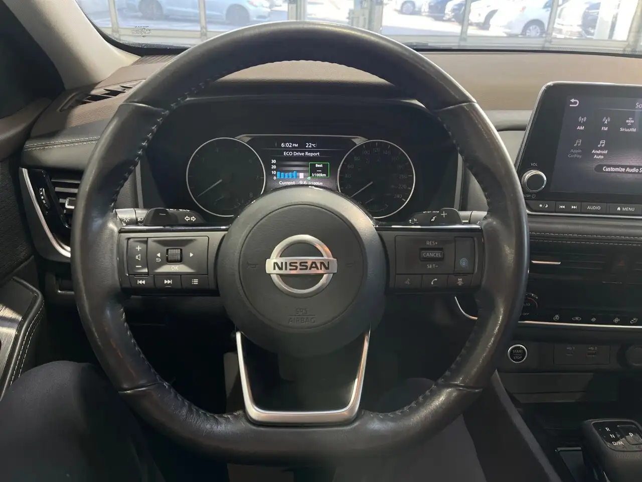 Nissan Rogue снимка Nissan Rogue