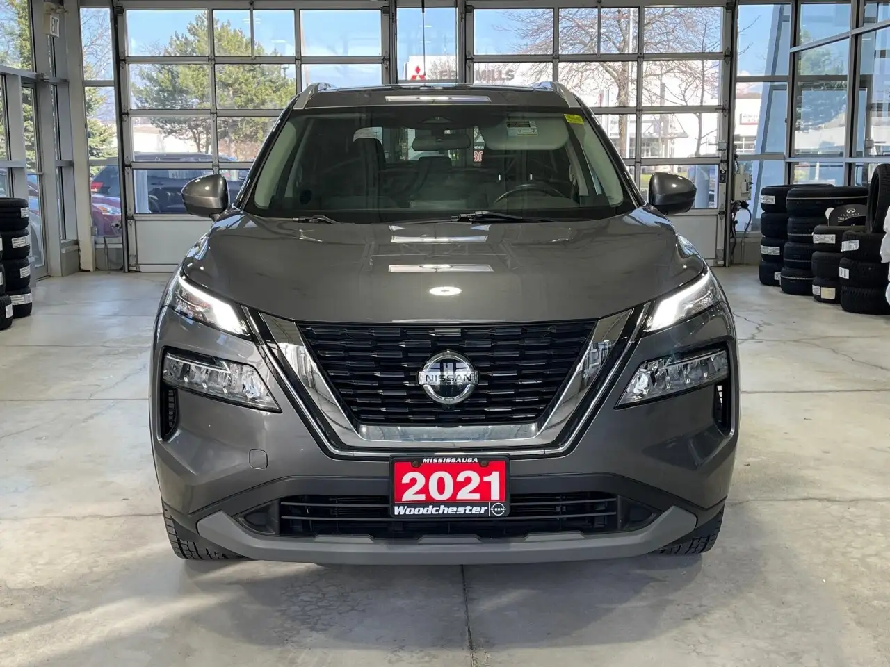 Nissan Rogue снимка Nissan Rogue