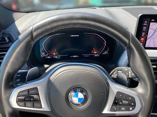 BMW X3 M view 8