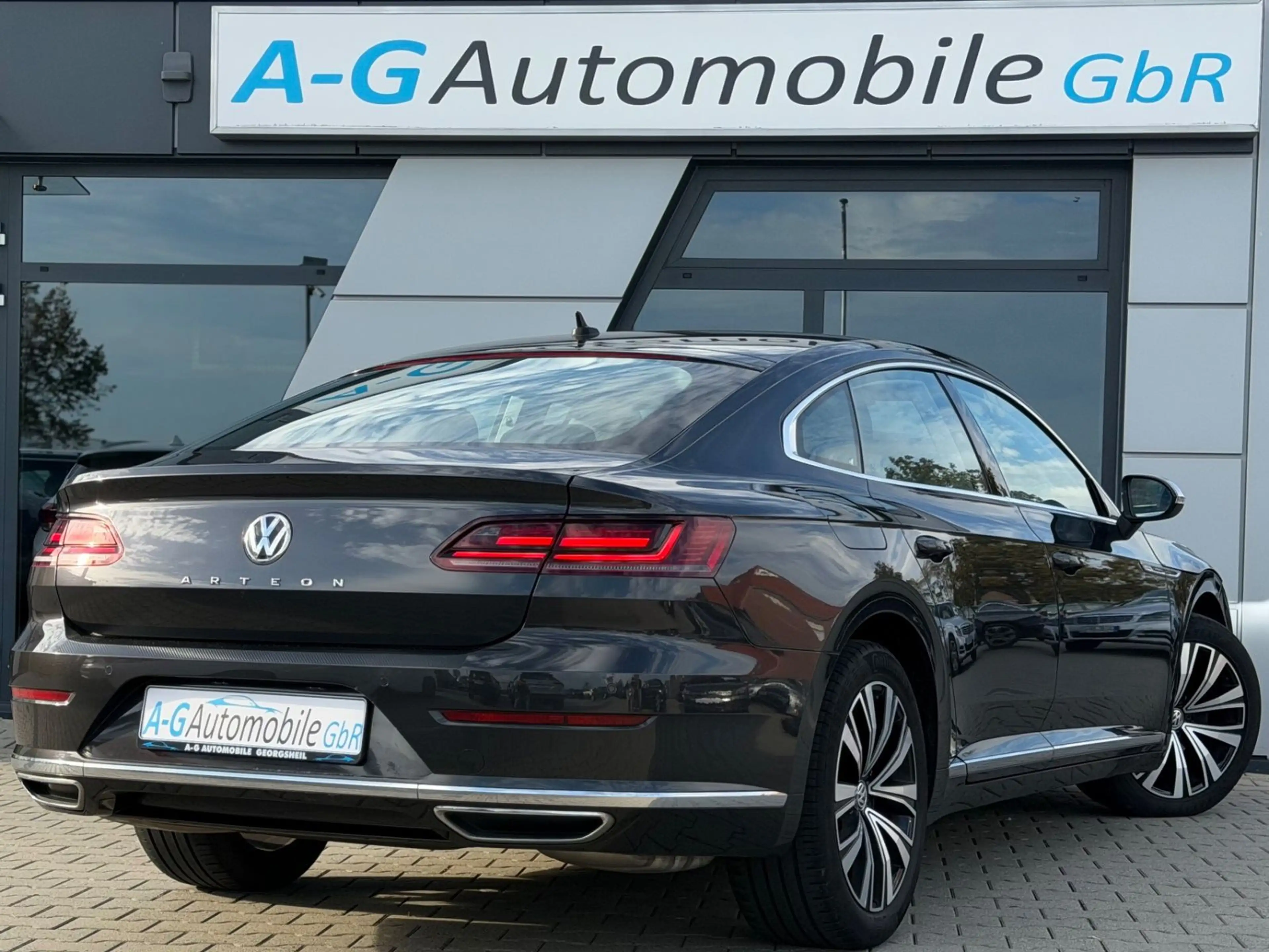 Volkswagen Arteon Elegance DSG LED ACC AHK HUD Massagesitz — photo 6