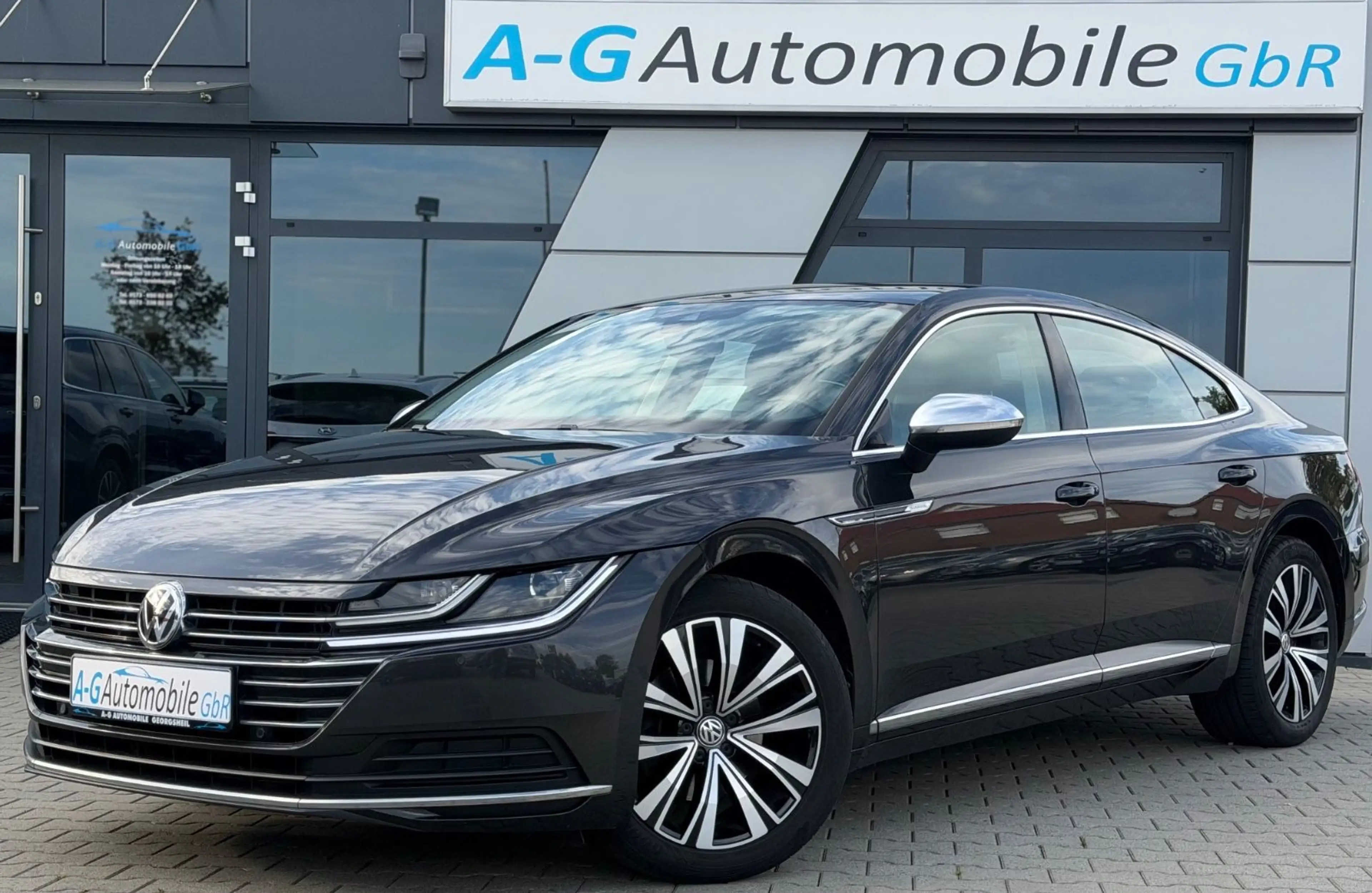 Volkswagen Arteon Elegance DSG LED ACC AHK HUD Massagesitz
