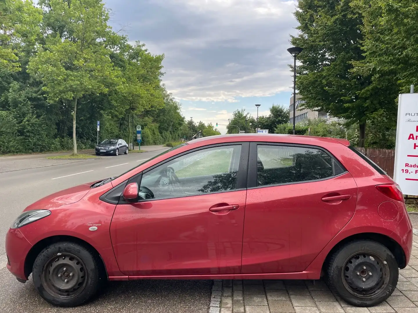 Mazda 2 Lim. 1.5 Impression Rot - 2