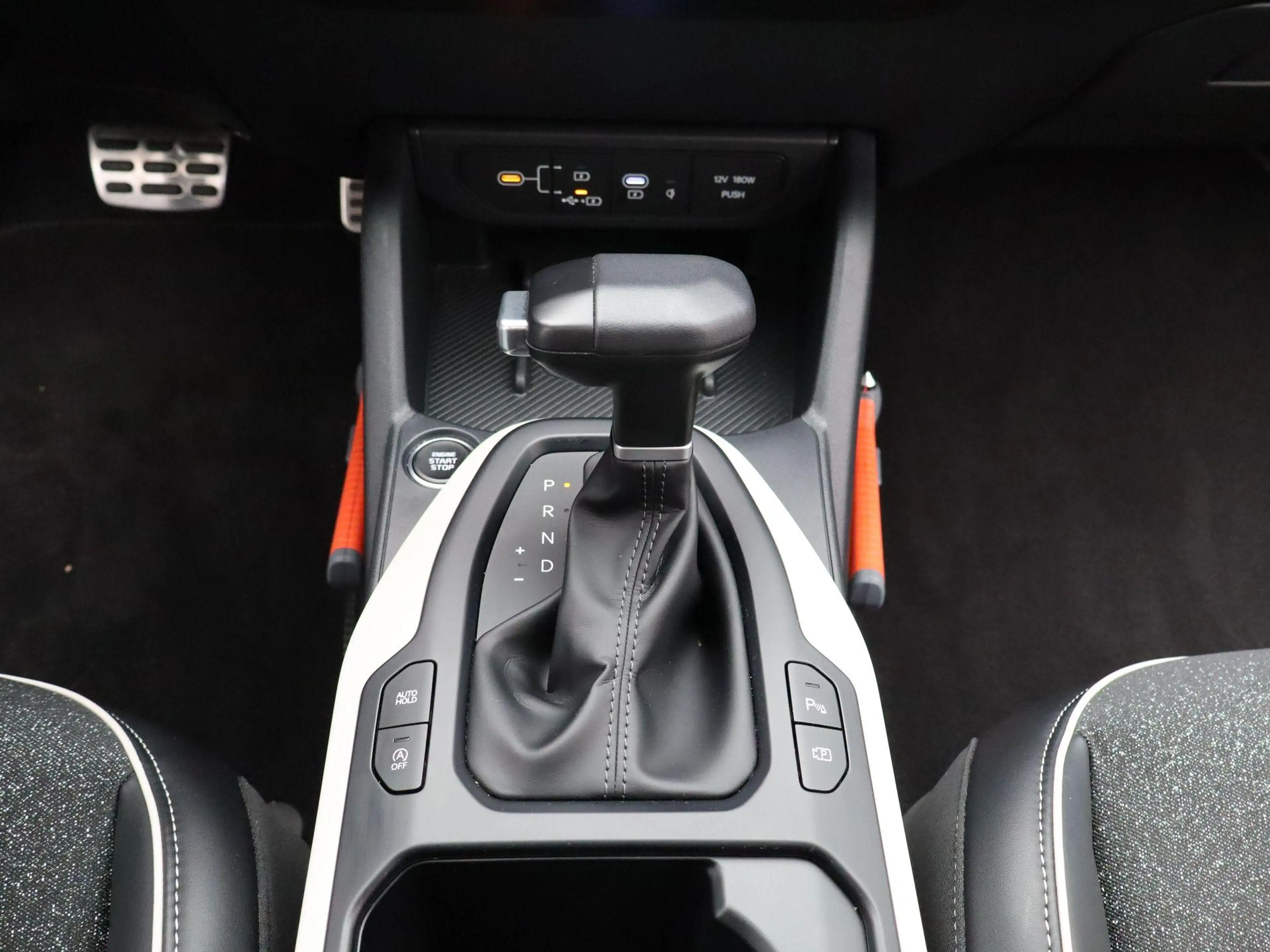 Kia K4 Sportswagon 1.0 T-GDi MHEV GT-Line Launch Edition — photo 10