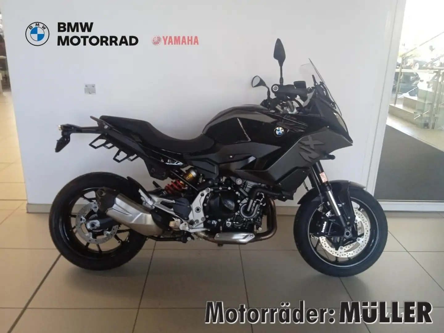 BMW F 900 XR A2, 4 Pakete, RDC, ABS Pro, DTC Negro - 1