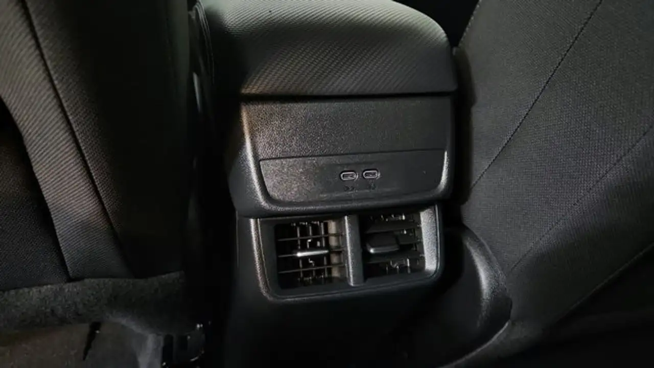 Chevrolet Equinox photo Chevrolet Equinox