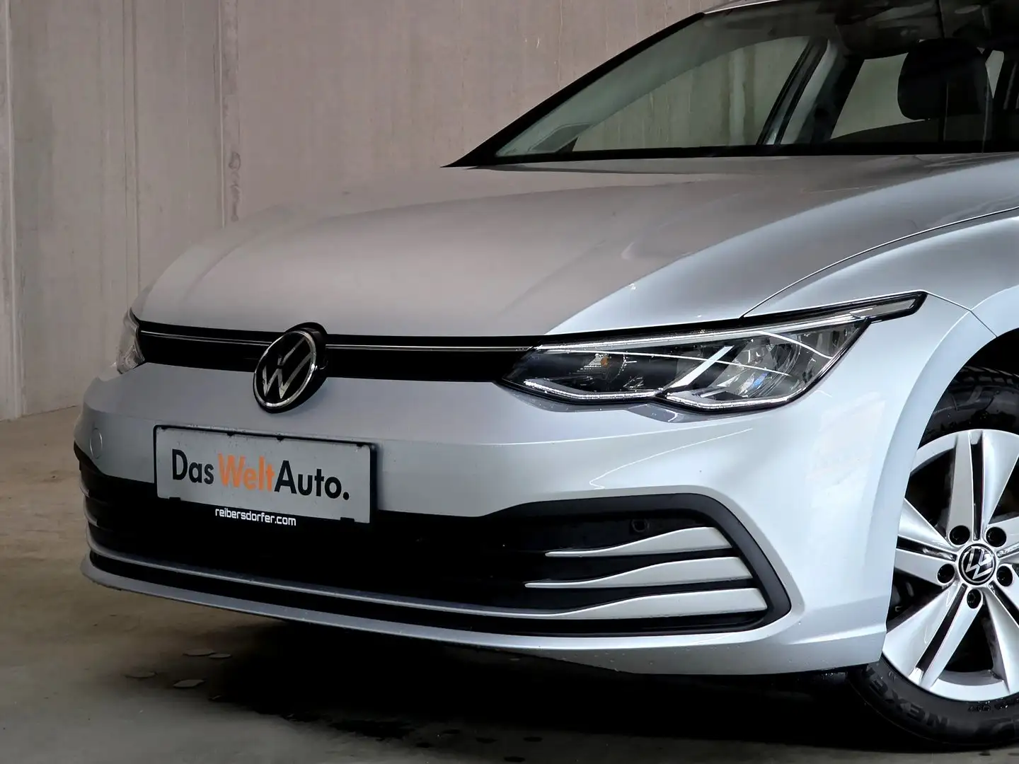Volkswagen Golf Variant VIII Variant Life Silber - 2