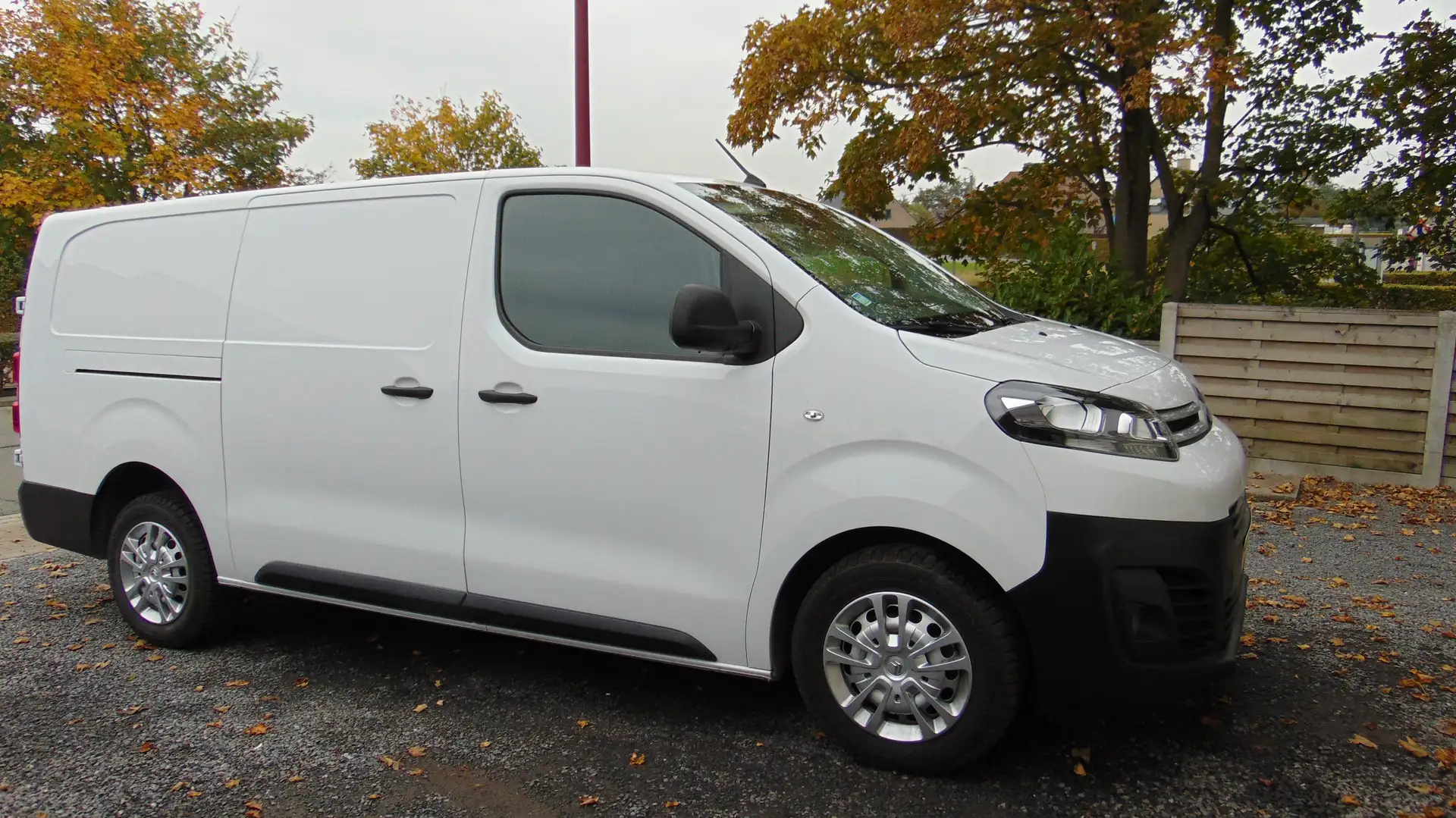 Citroen Jumpy Jumpy Eco M BlueHDi NAVI.CRUISE CONTROL.KM 30700. Wit - 1