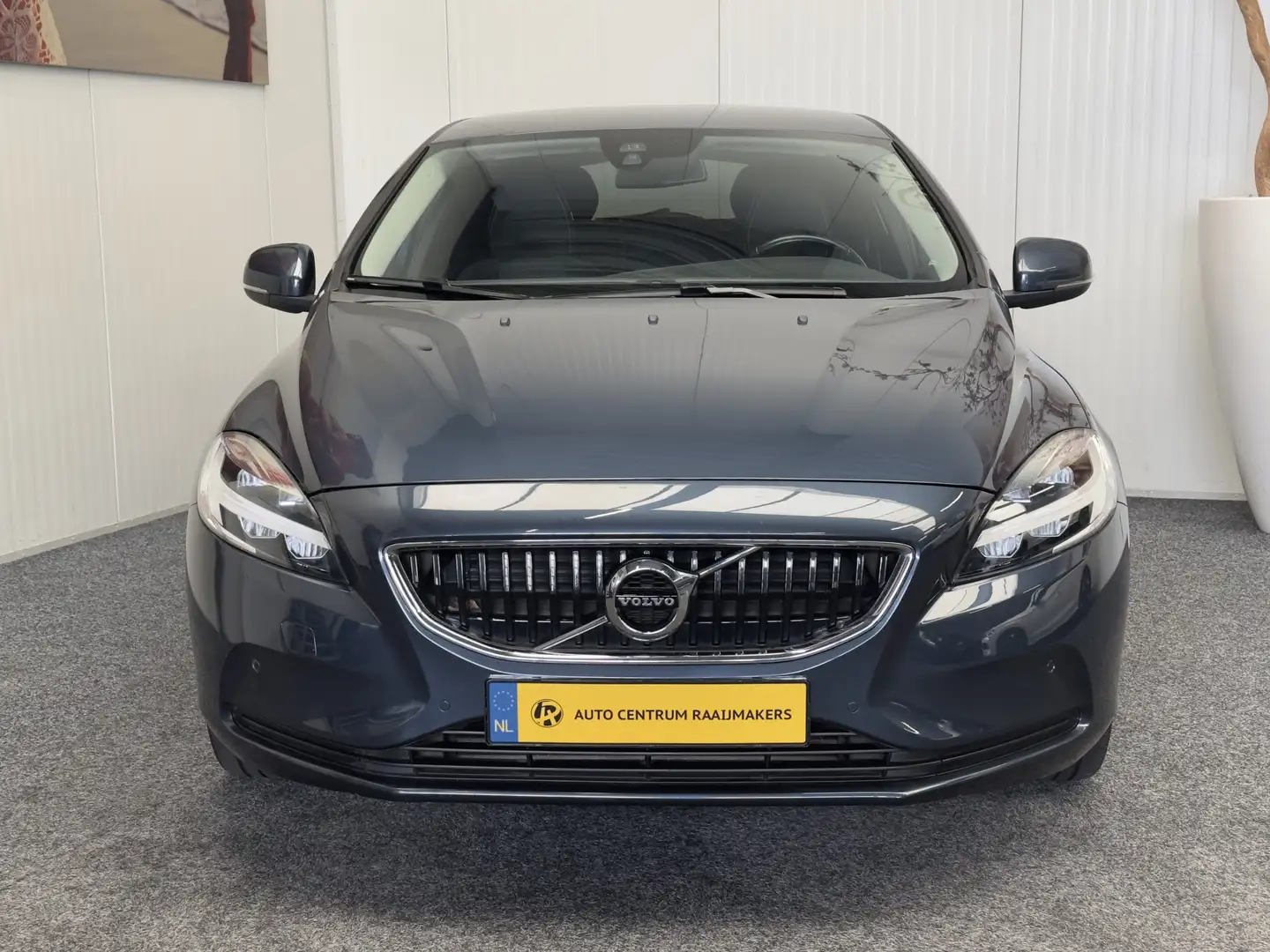 Volvo V40 1.5 T2 MOMENTUM LEDER NAVIGATIE CRUISE CONTROL CLI Bleu - 2