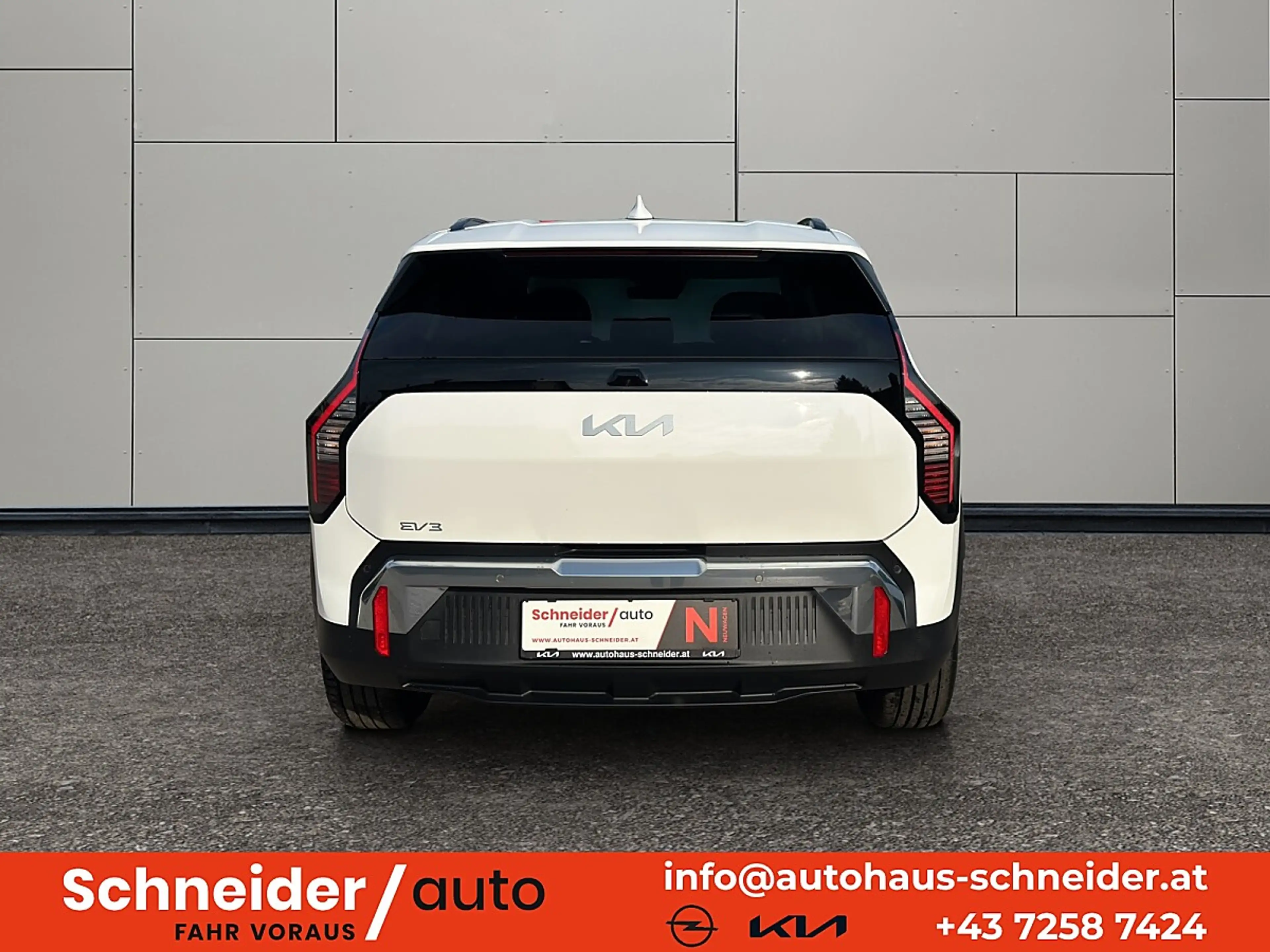 Kia EV3 AWD 81,4kWh Earth — photo 6