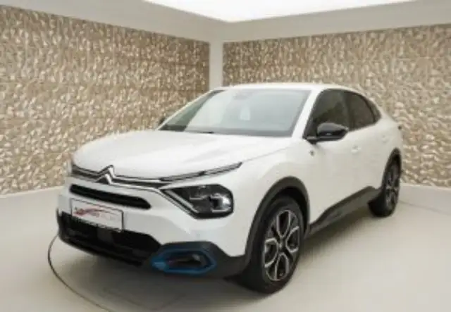 Citroen C4 X Elektromotor 136 SHINE