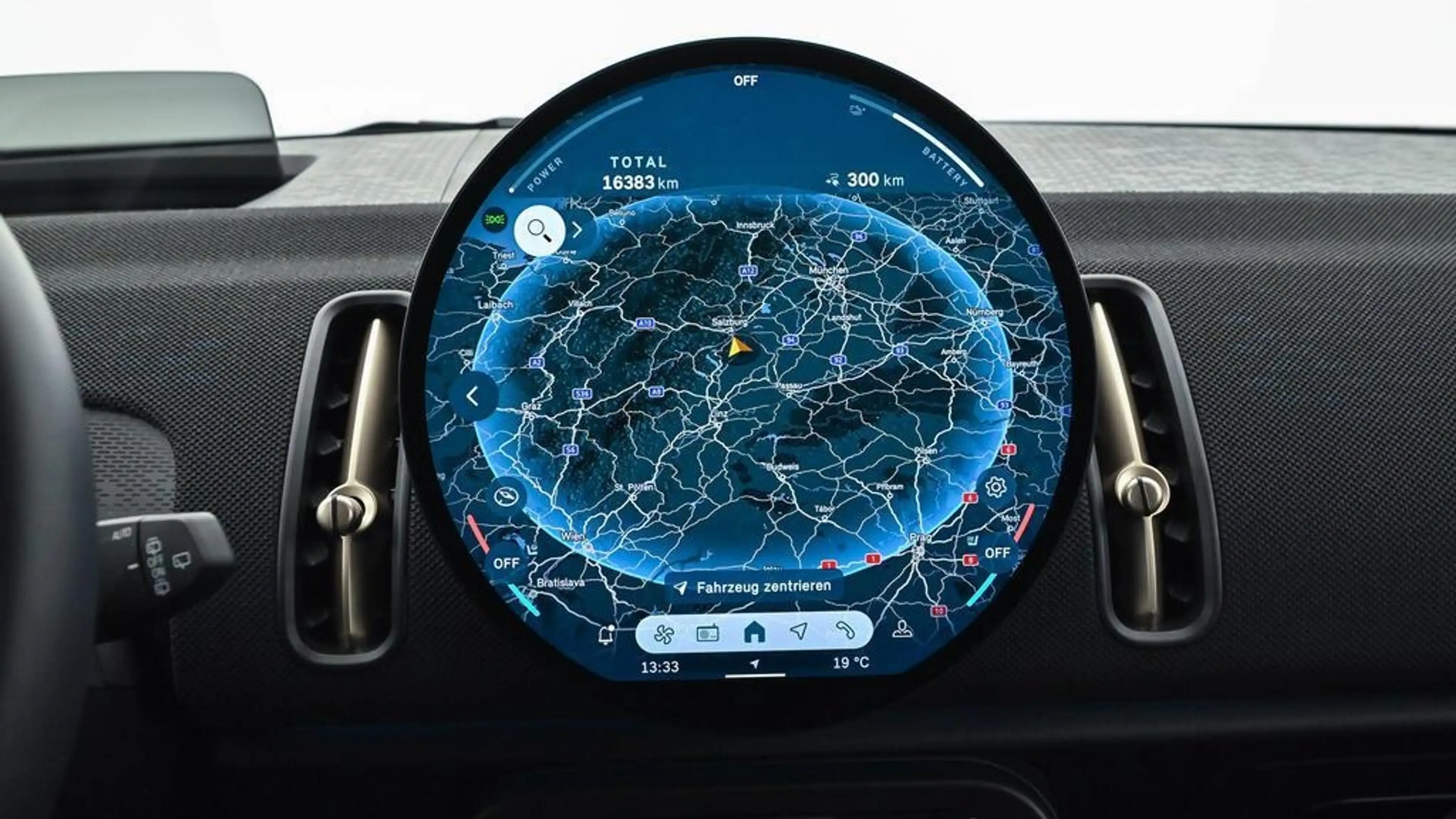 MINI Countryman E — photo 13