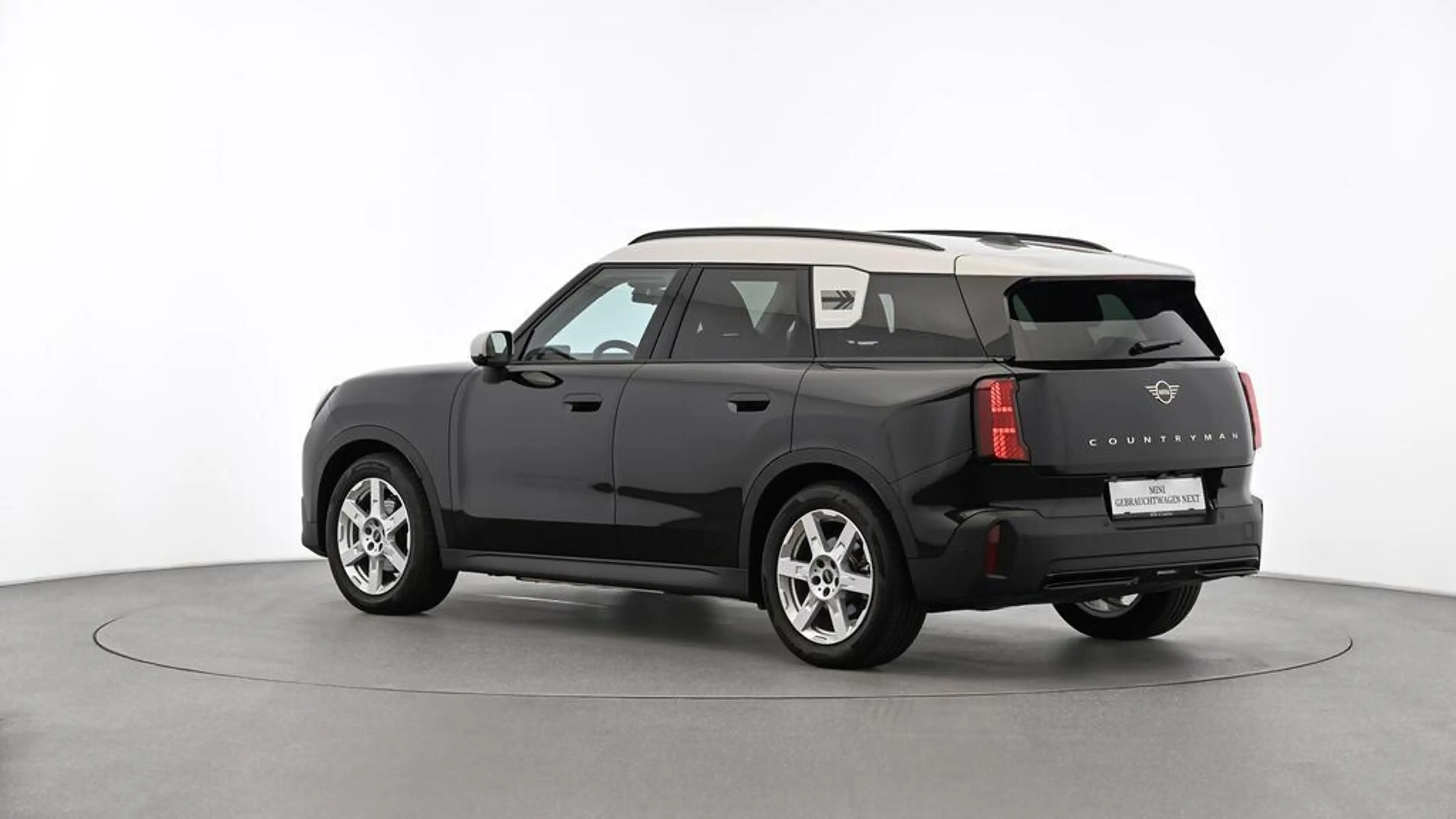 MINI Countryman E — photo 7