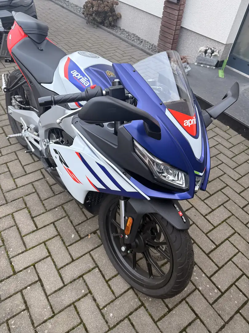Aprilia RS 125 - 1