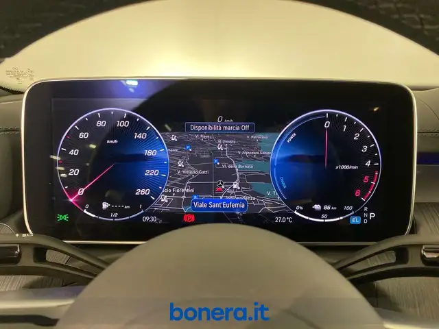 Mercedes-Benz 300 view 14