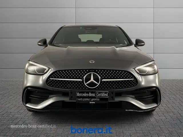Mercedes-Benz 300 view 4