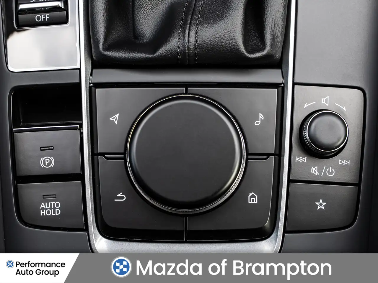 Mazda 3 снимка Mazda 3