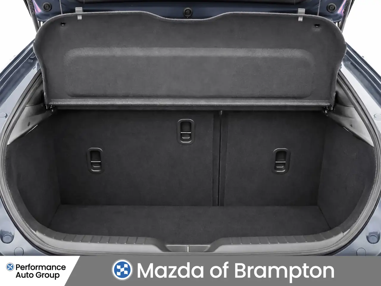 Mazda 3 снимка Mazda 3
