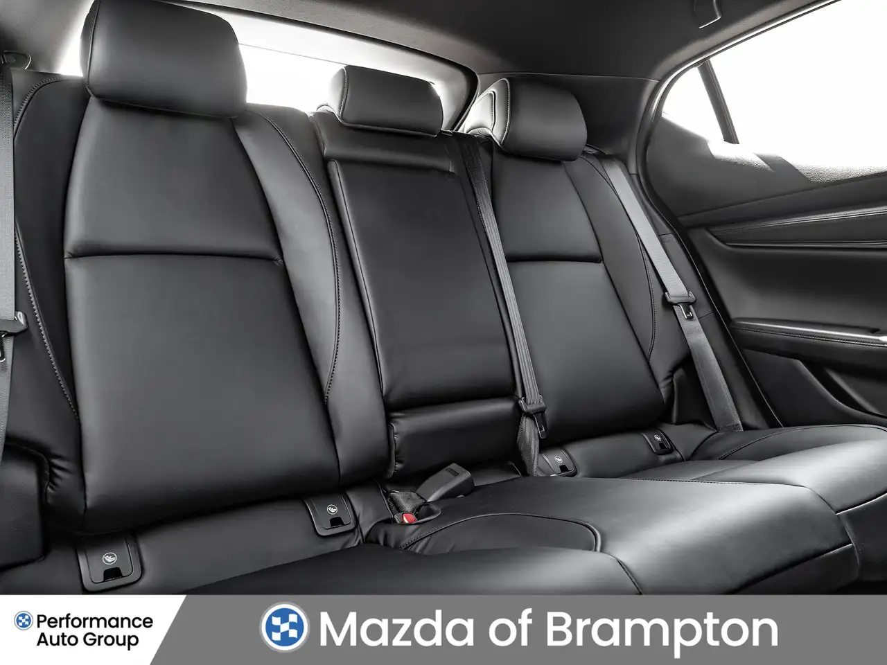Mazda 3 снимка Mazda 3
