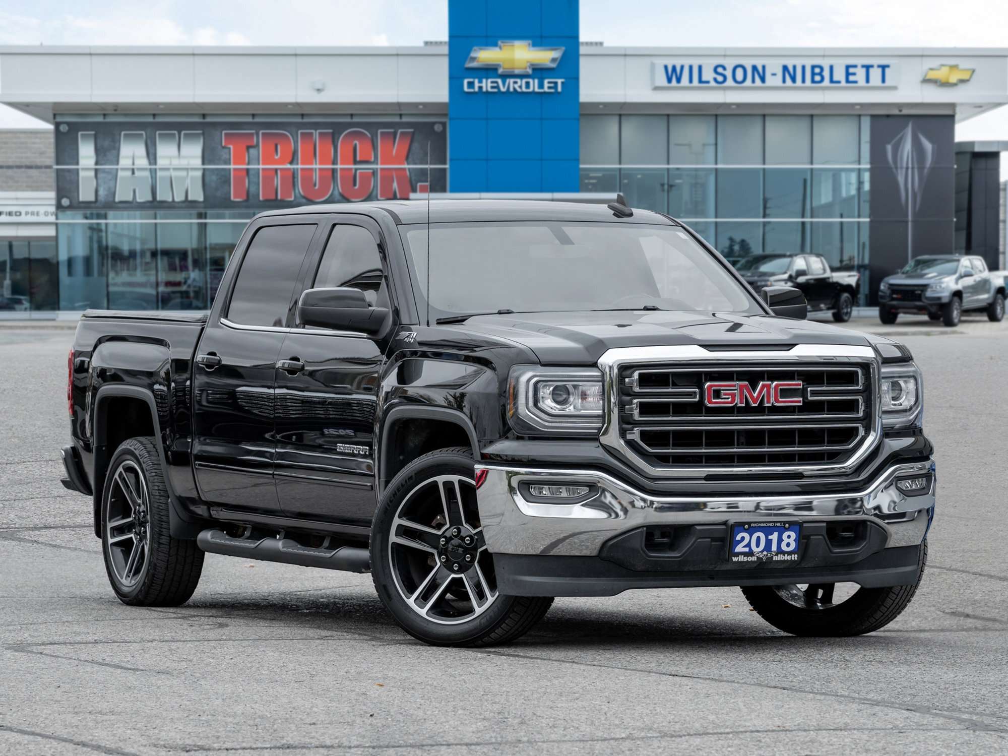 used 2018 GMC Sierra 1500 car, priced at $25,989