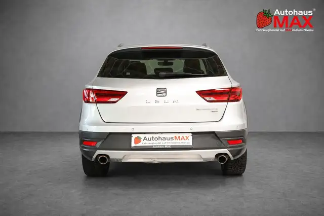 Seat Leon Leon view 5