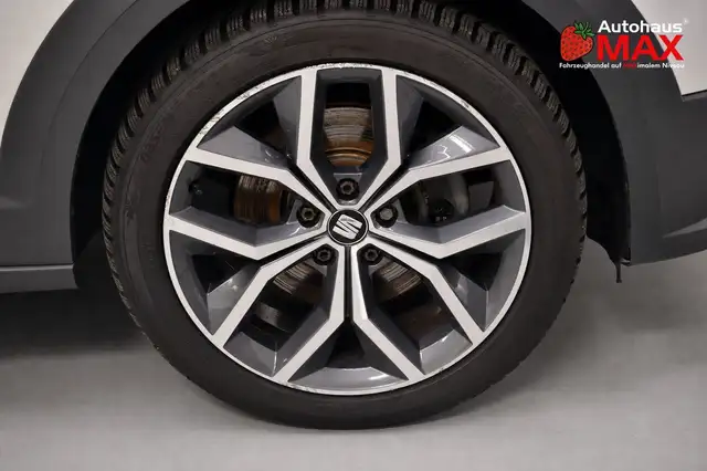 Seat Leon Leon view 10