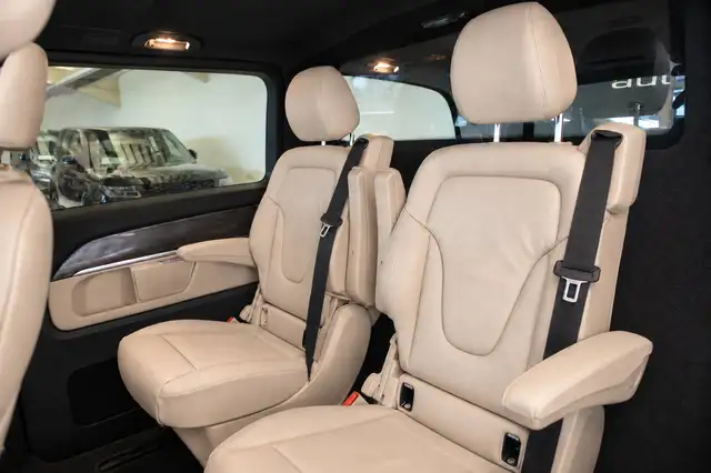 Mercedes-Benz 250 view 10