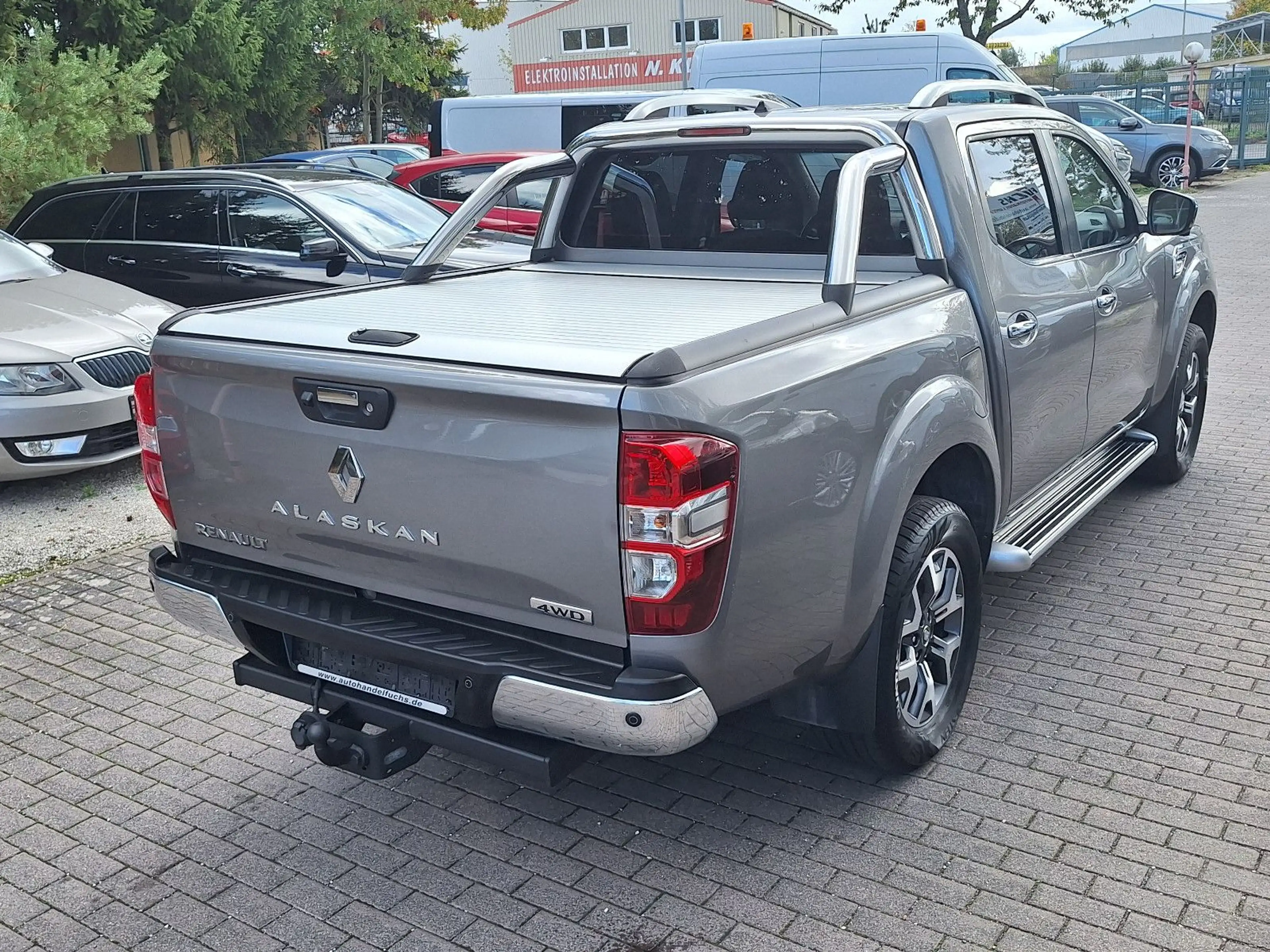Renault Alaskan Intens Double Cab 4x4 Leder AHK 360° — photo 9
