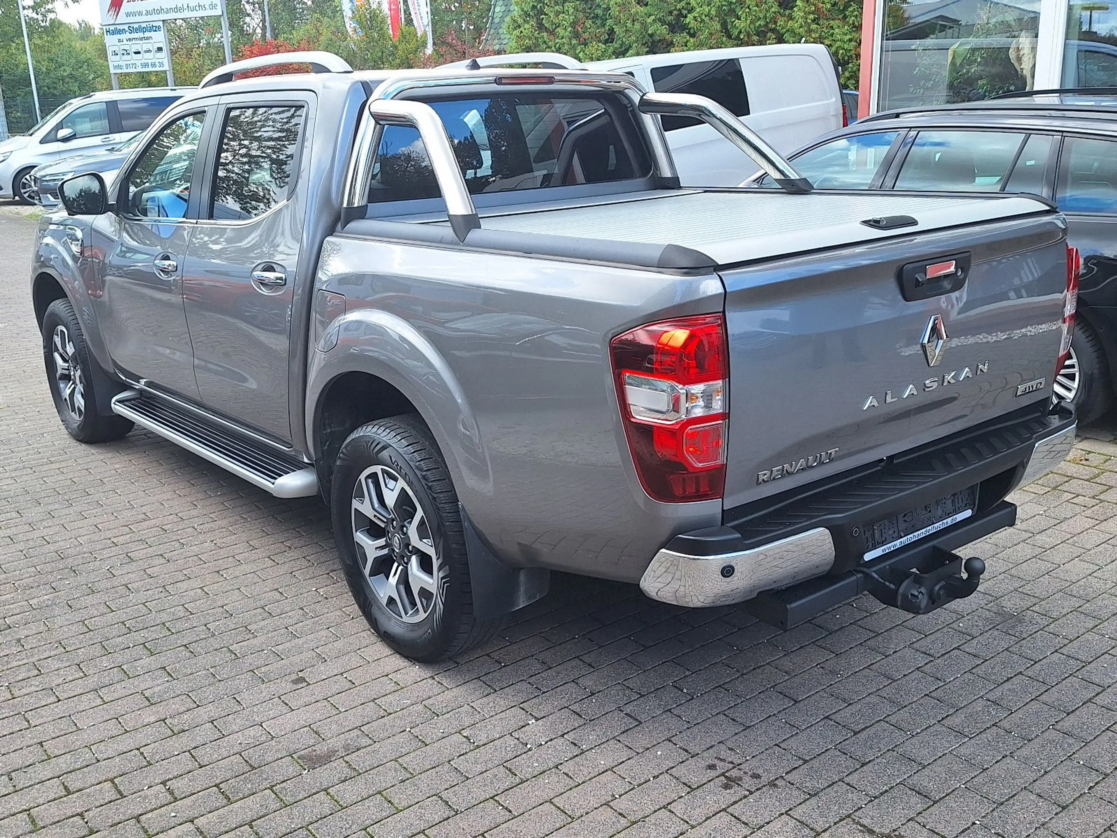 Renault Alaskan Intens Double Cab 4x4 Leder AHK 360° — photo 11