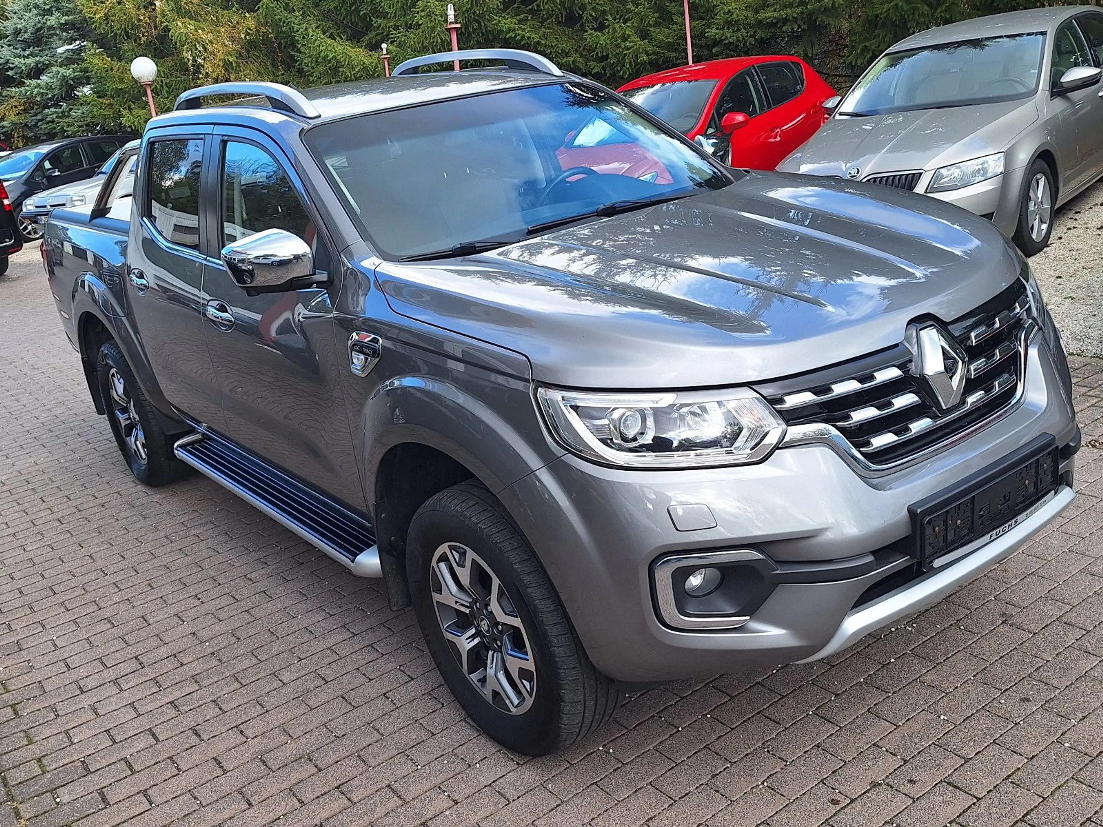 Renault Alaskan Intens Double Cab 4x4 Leder AHK 360° — photo 6