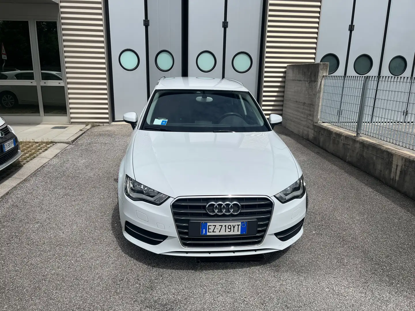 Audi A3 A3 Sportback 2.0 tdi Attraction 150cv s-tronic E6 Bianco - 2