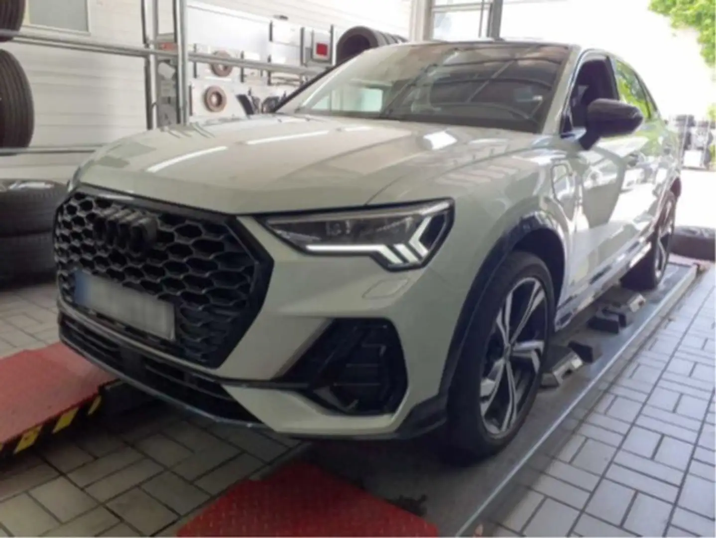 Audi Q3 Sportback S line 45 TFSIe 180kW S tronic Navi Lede Zilver - 1