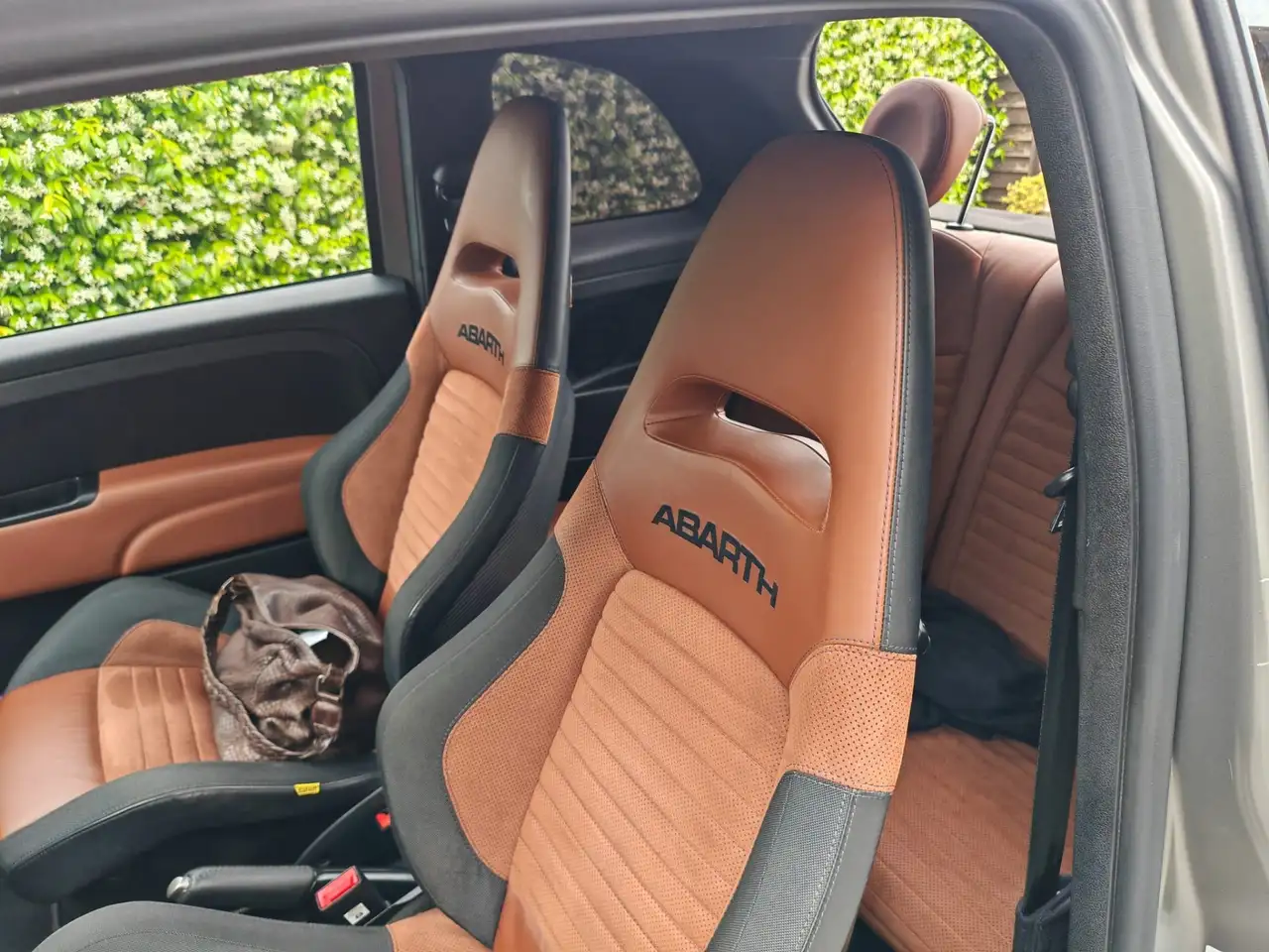 Abarth 595 Competizione 2021