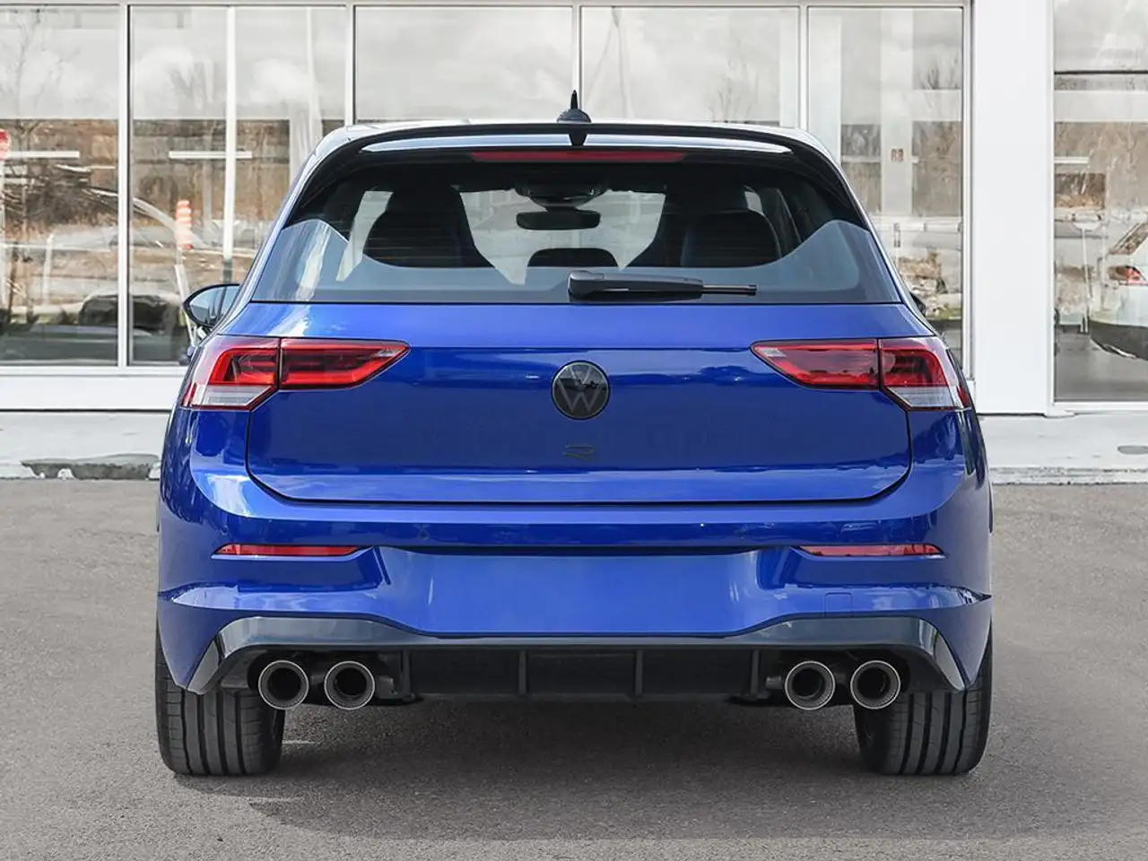 Volkswagen Golf R photo Volkswagen Golf R