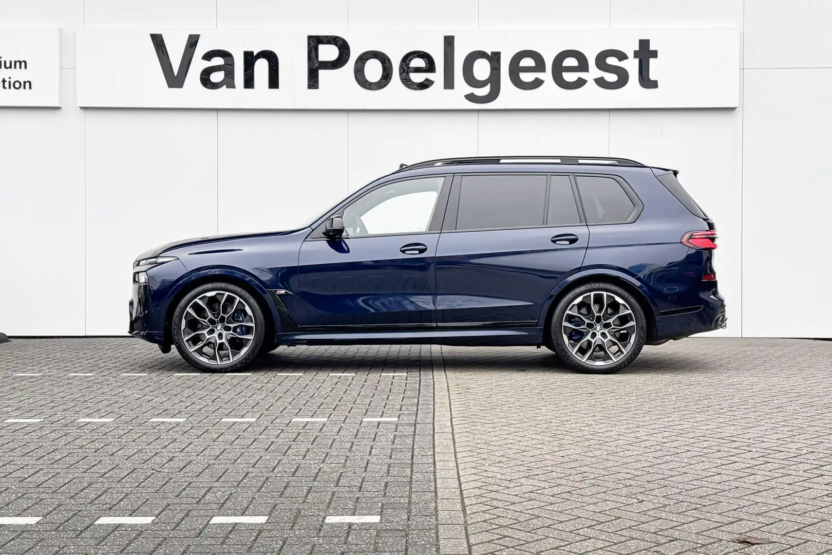 BMW X7 M60i xDrive M Sport |  Exclusive Pack | Bowers & W Blau - 2