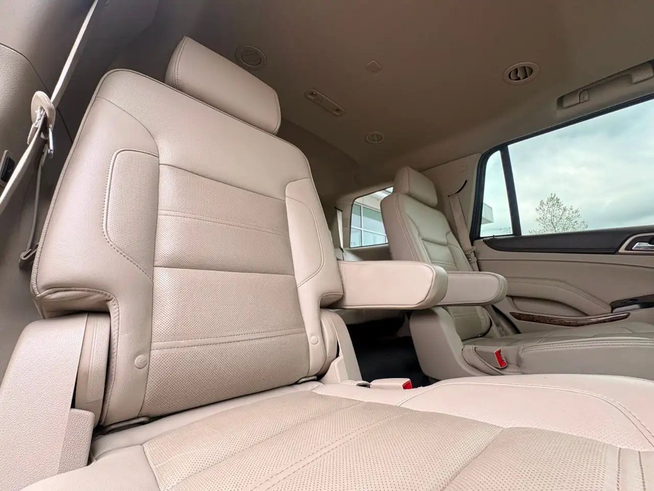 GMC Yukon снимка GMC Yukon