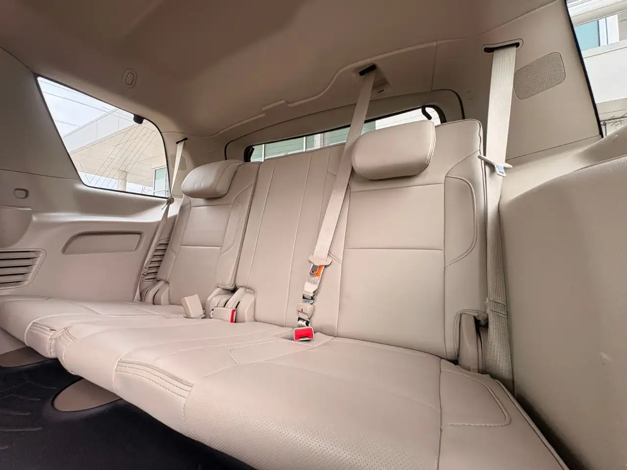 GMC Yukon снимка GMC Yukon