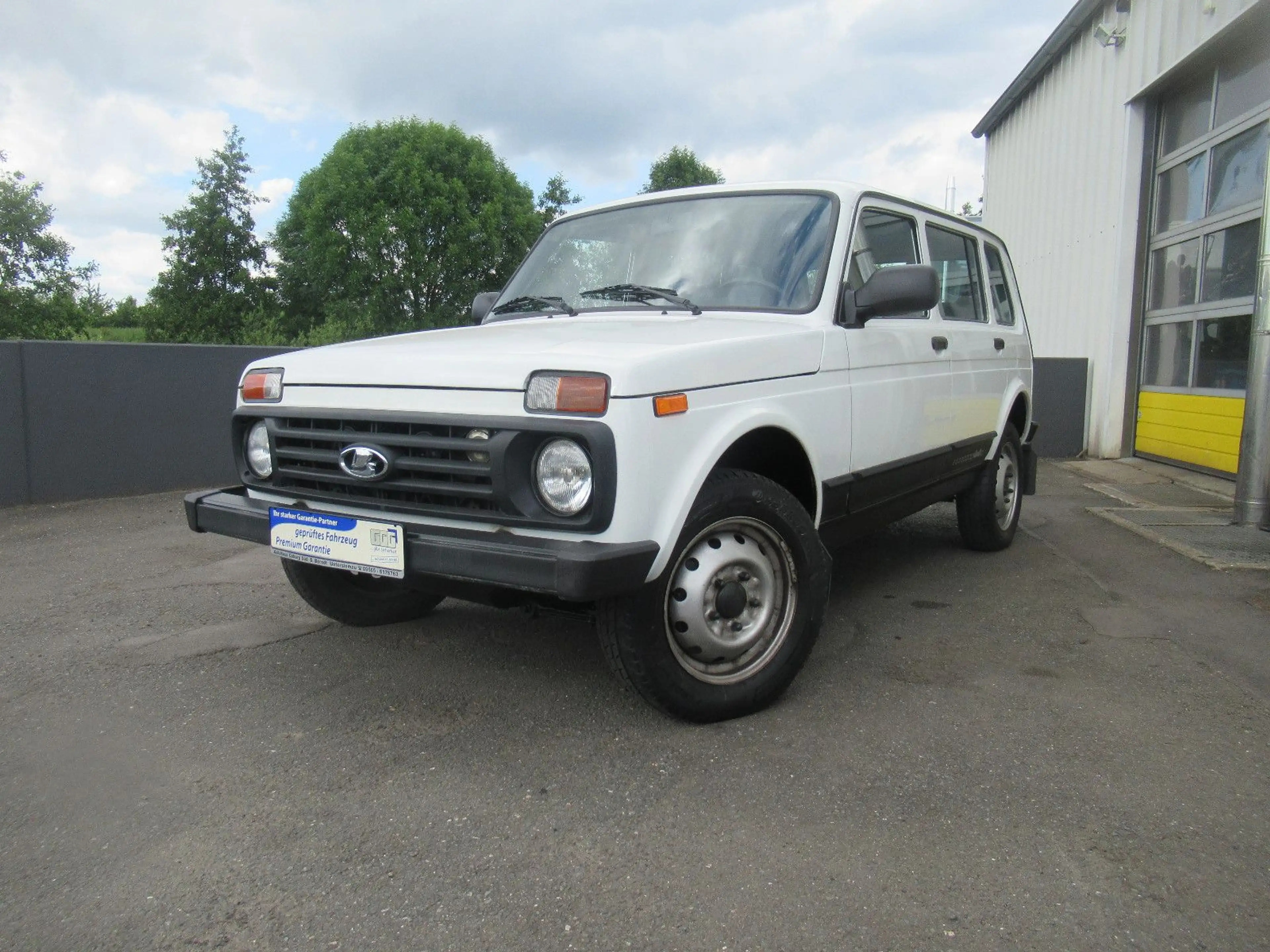 Lada Niva 4x4 lang 5-türig v. VERTRAGSHÄNDLER — photo 4