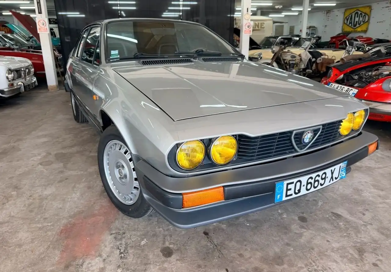Alfa Romeo GTV alfetta 2.0, foto 1