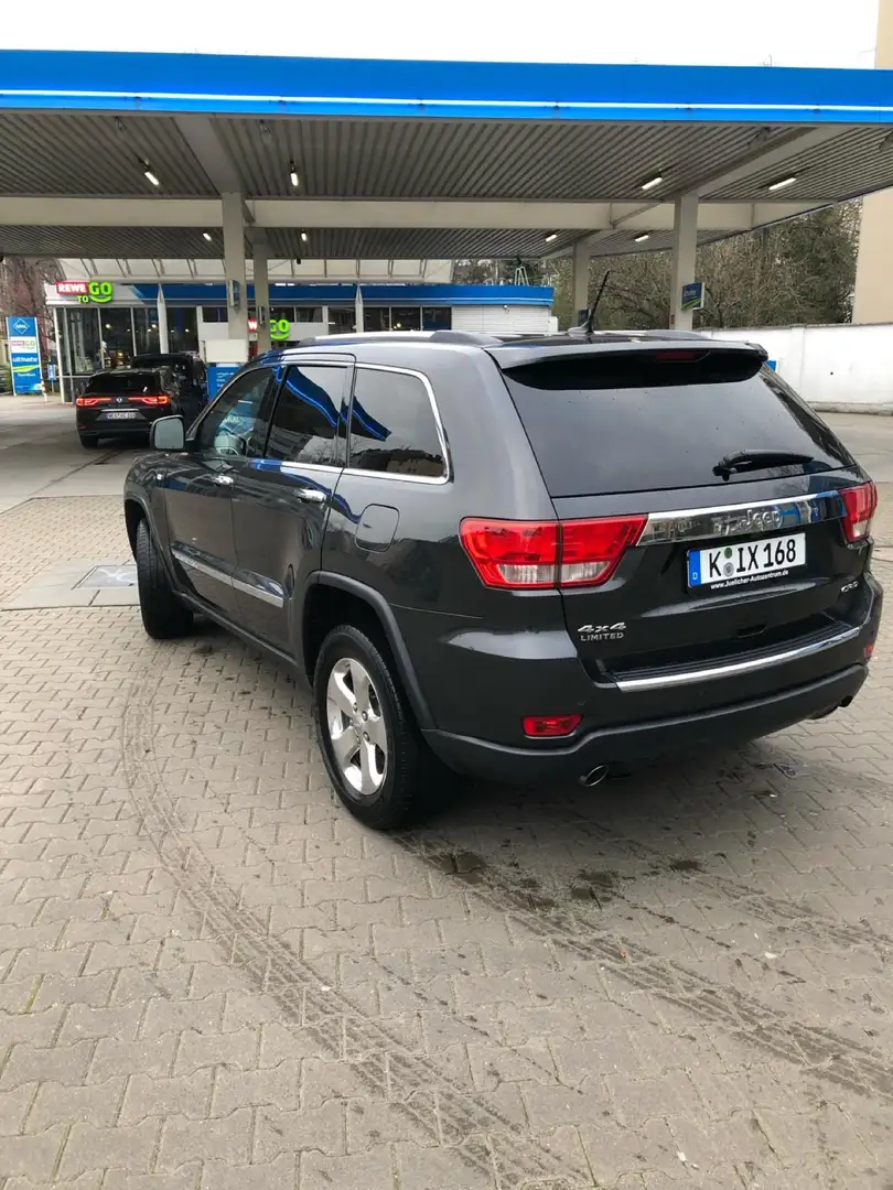 Jeep Grand Cherokee 3.0I CRD Limited Grau - 2