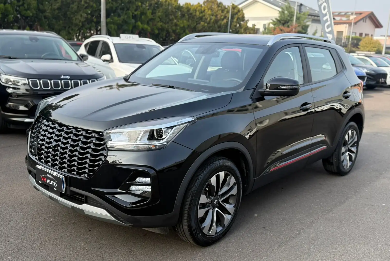 DR Automobiles DR5.0 AUTOM. 1.5 turbo 154cv cvt PROMO FIN Zwart - 1