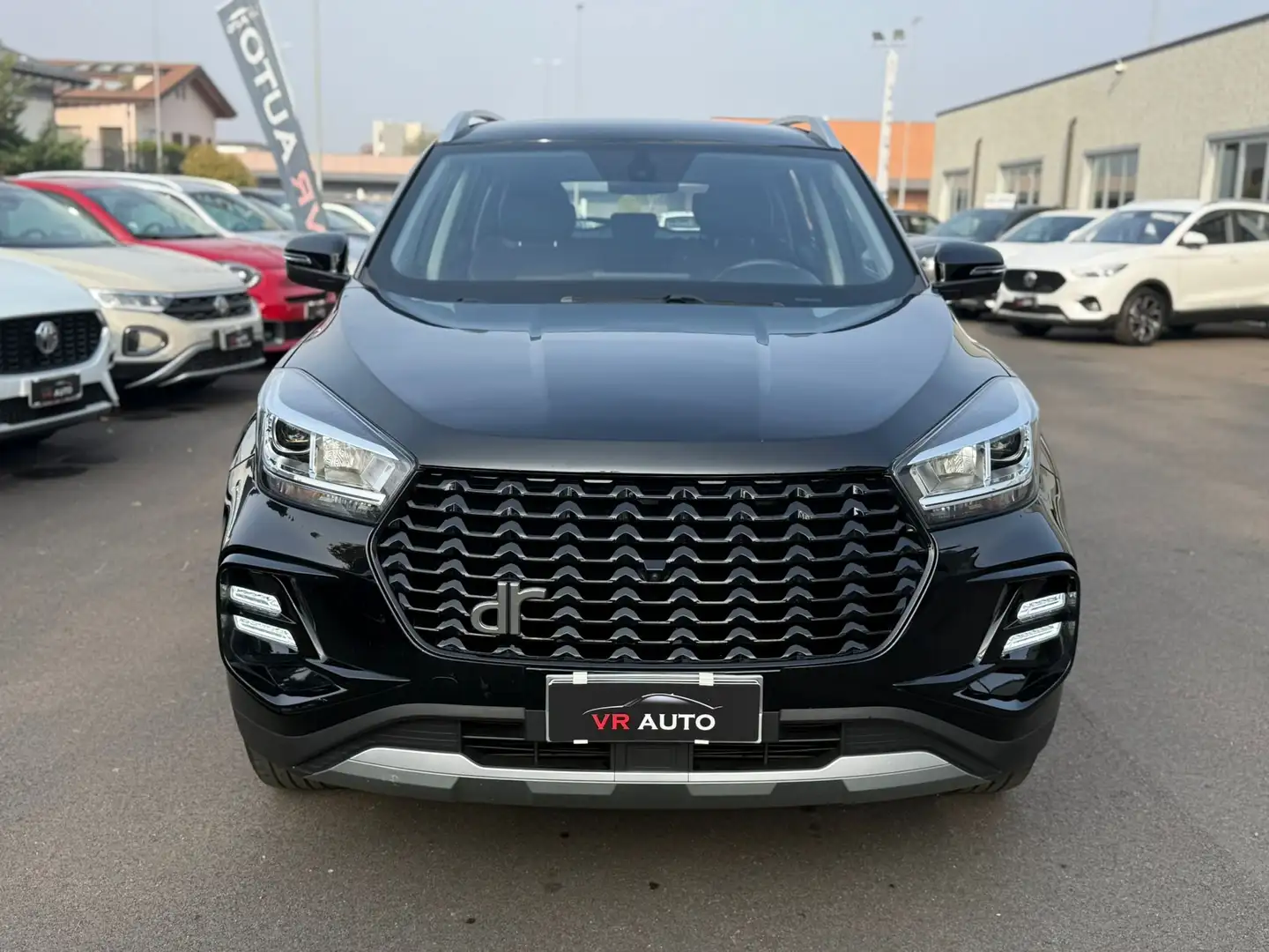 DR Automobiles DR5.0 AUTOM. 1.5 turbo 154cv cvt PROMO FIN Zwart - 2