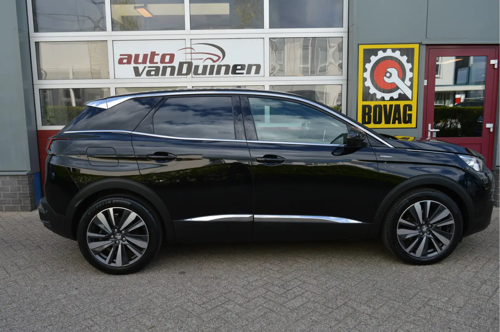 Peugeot 3008 1.2 PureTech GT Line Avantage O.a: Afneemb. trekha Zwart - 2