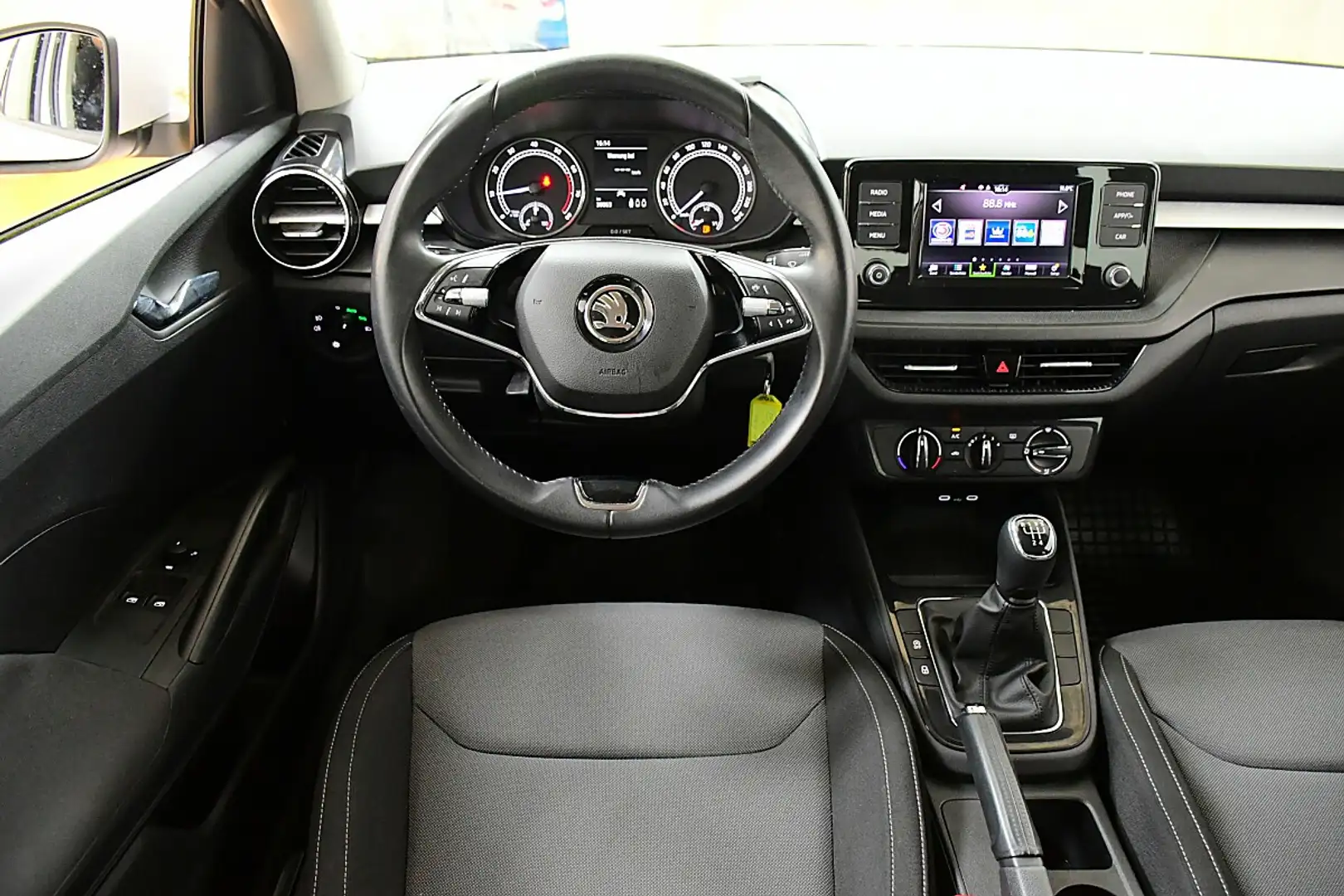 Skoda Fabia Ambition 1,0 Weiß - 2