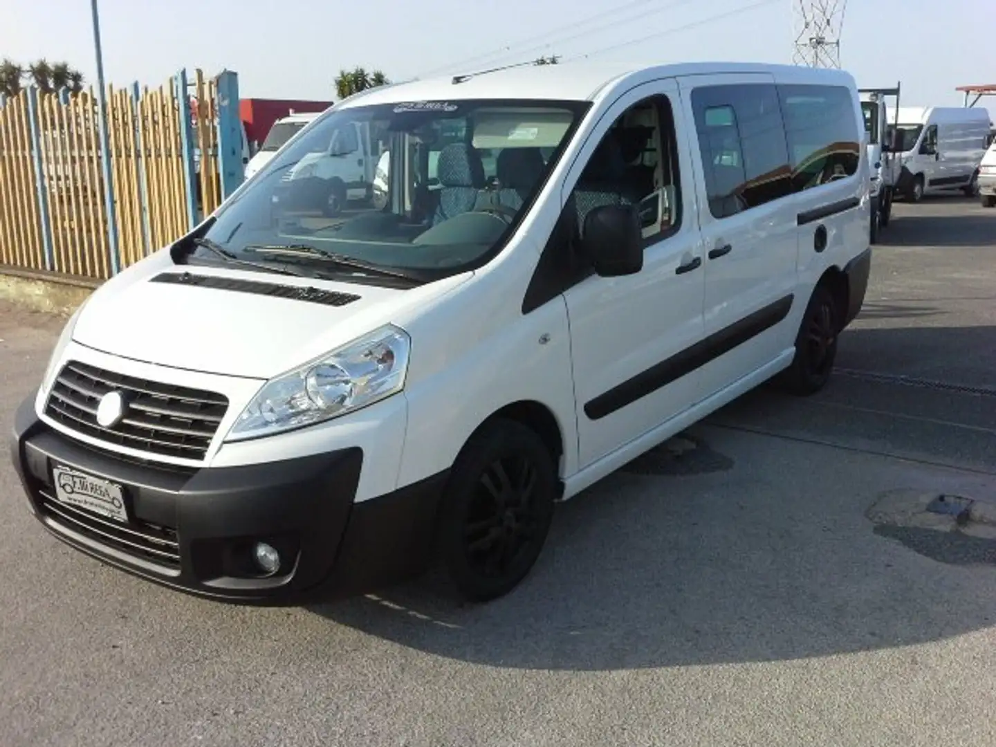 Fiat Scudo 2.0 mtj 6 posti maxi Blanc - 1