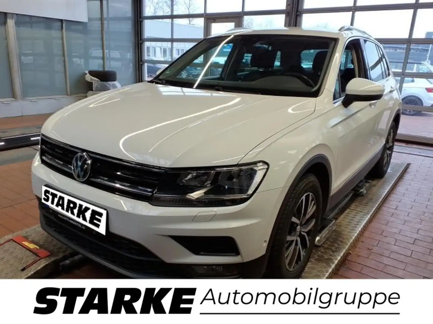 Volkswagen Tiguan 1.5 TSI Comfortline Weiß - 1
