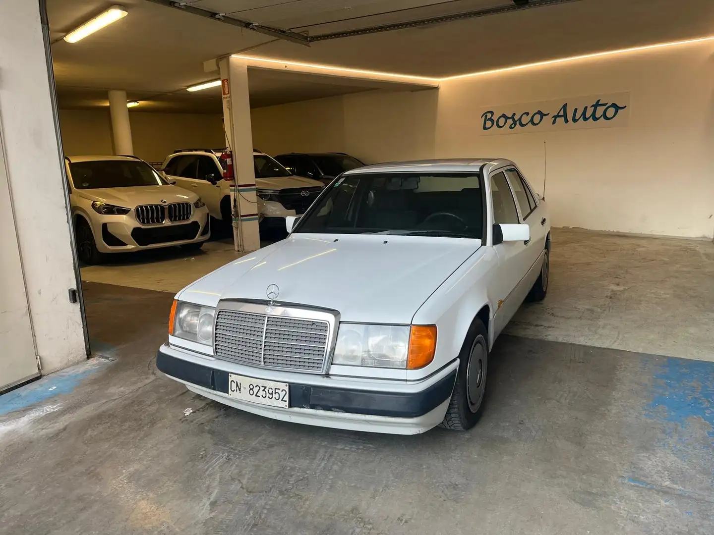 Mercedes-Benz 250 - 2