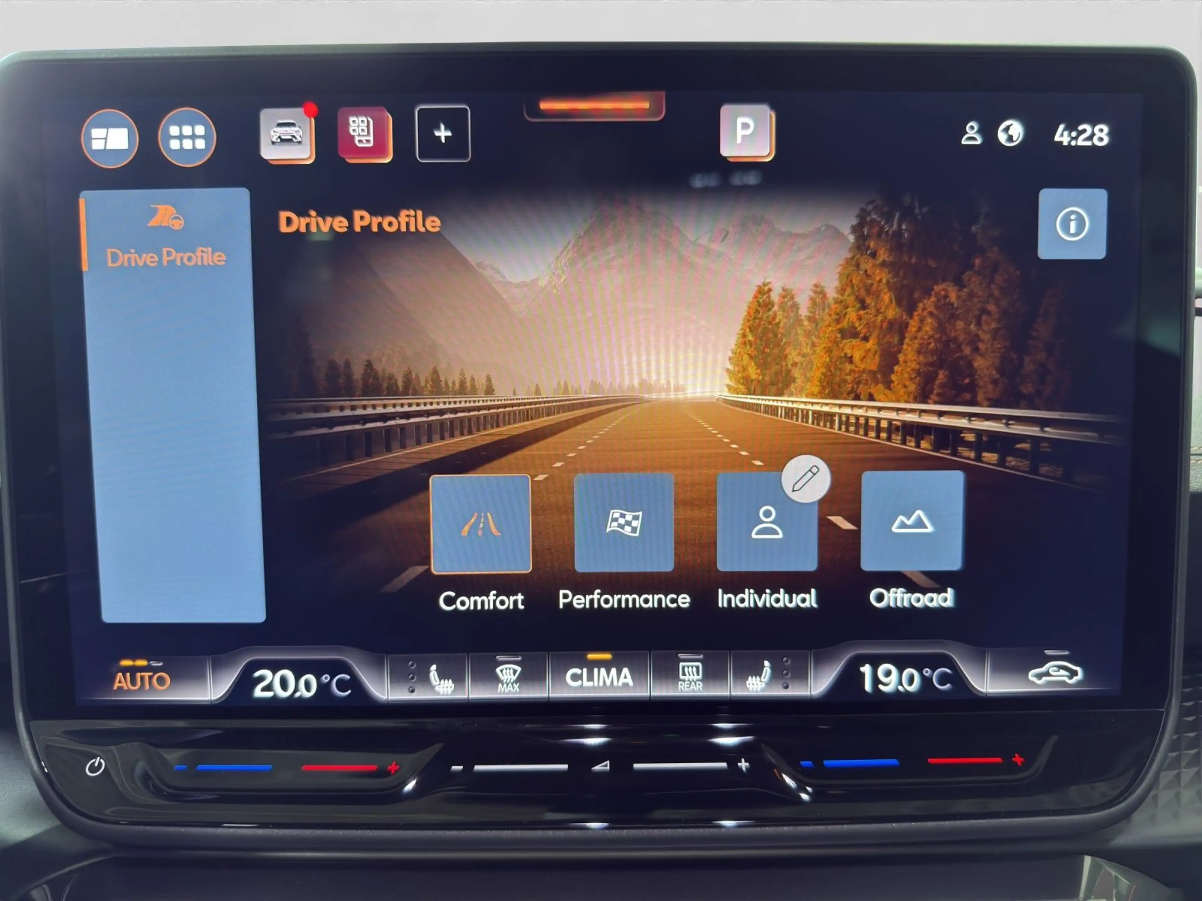 CUPRA Formentor 2.0 TSI DSG 4D MATRIX KAMERA DCC SENNH — photo 15