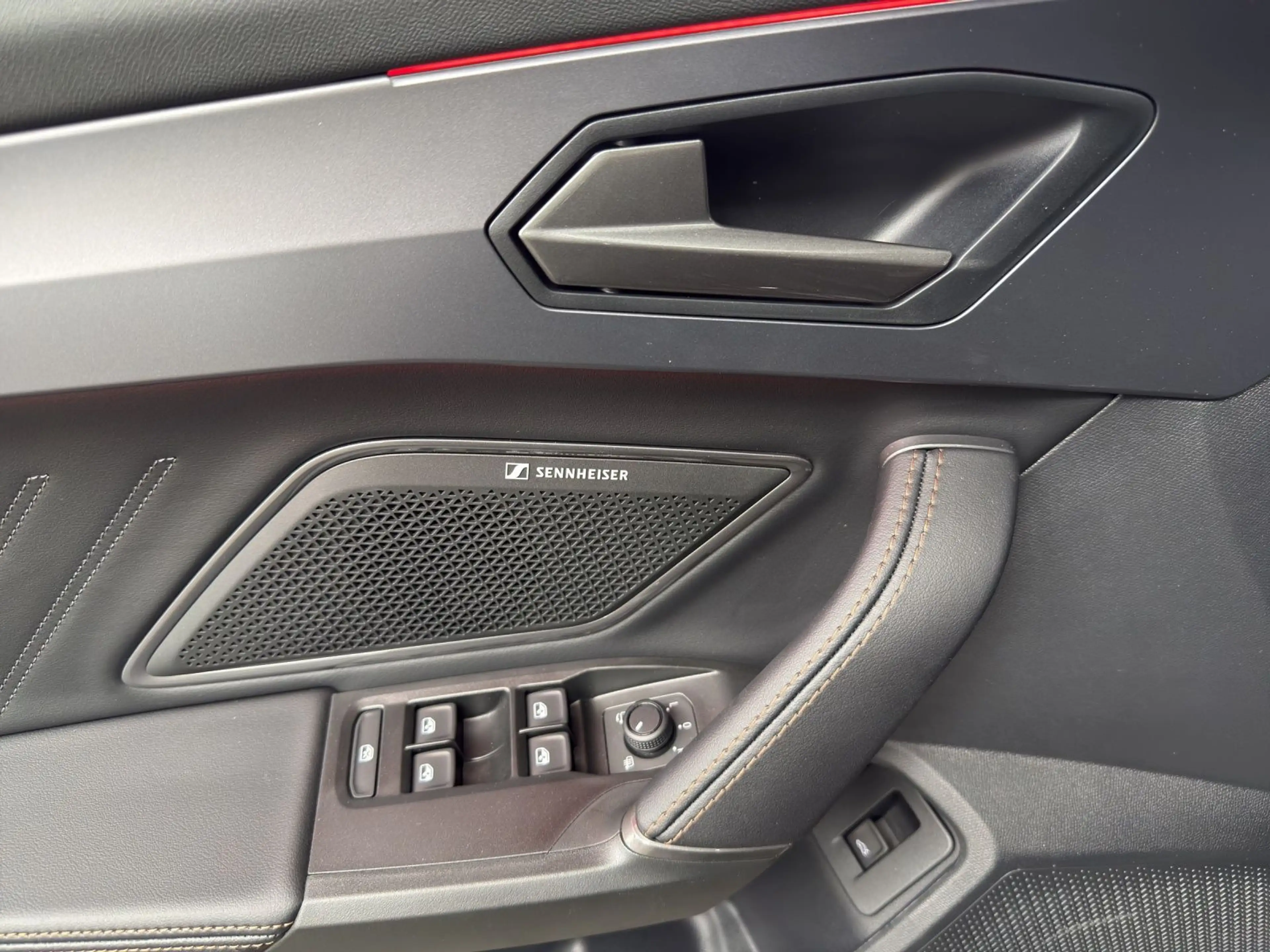 CUPRA Formentor 2.0 TSI DSG 4D MATRIX KAMERA DCC SENNH — photo 8