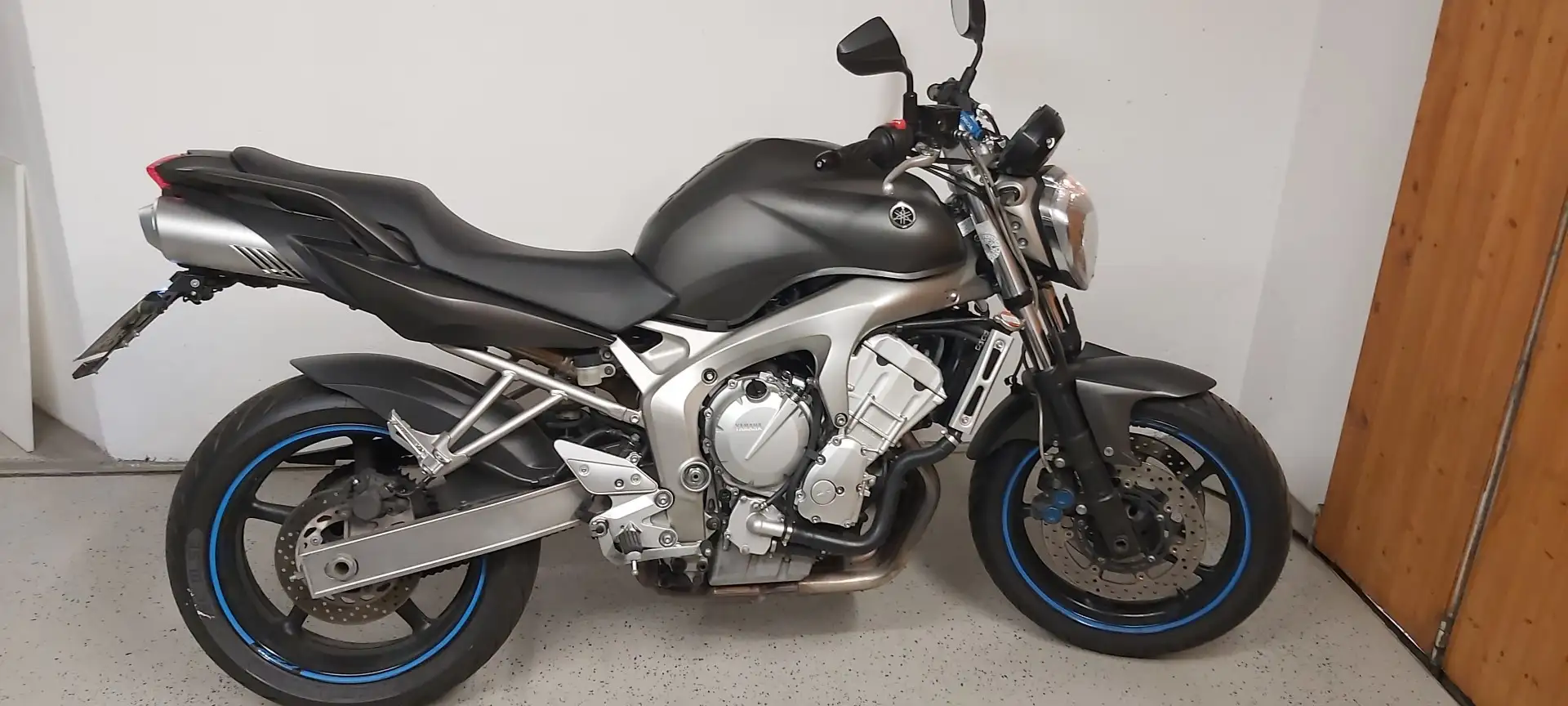Yamaha FZ 6 FZ6N Gri - 1